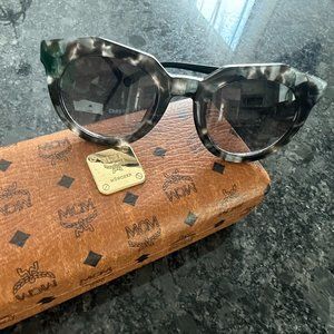 MCM MCM653S Sunglasses